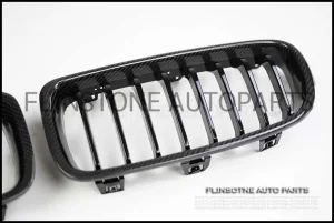 F31 กระจังหน้า M Performance ดำเงา กรอบ Carbon Kevlar