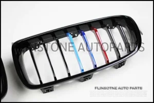F30 กระจังหน้า M Performance ดำเงา [3 สี]