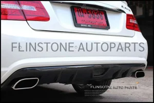 W207 Revozport Carbon Fiber Rear Diffuser