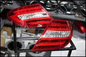 W204 Facelift Taillight