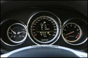 CLS63 AMG Instrument Cluster 2012 [Km]