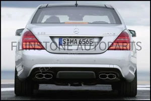 W221 S65 AMG Body Kit