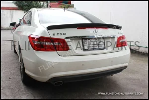 สปอยเลอร์คาร์บอน W207 E-Coupe ทรง BOCADESIGN