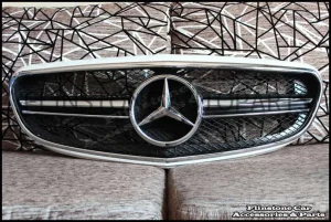 W212 Facelift AMG Front Grille [White For Executive]