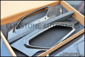 R60 Carbon Fiber Side Scuttle cover