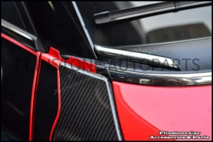 R60 Carbon Fiber Side Scuttle cover
