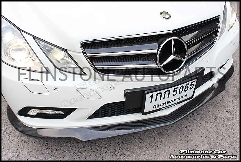 C207 Carbon Fibre Front Lip [V Style]