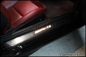 R172 AMG illuminated Door Sills [แบบมีไฟ]