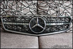 C63 AMG Front Grille