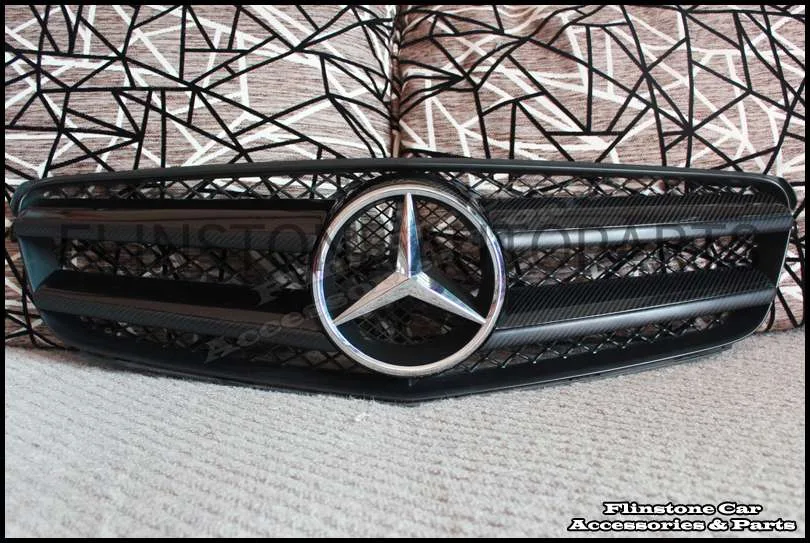 W204 C-Class Coupe Carbon Front Grille