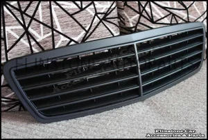 W203 C-Class Matte Black Grille