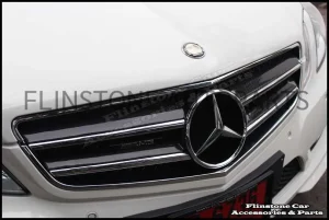 W207 E-Class Coupe Carbon Kevlar Front Grille V.1