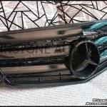 W212 E-Class All Black Grille V.1
