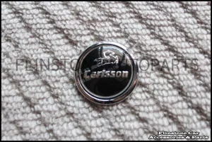 ดาวจม Carlsson ติดฝากระโปรงหน้ารถ