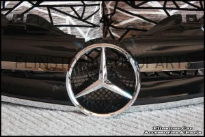 R170 SLK-Class Black Grille