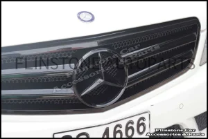 W204 C-Class Black Grille [C63 Style]