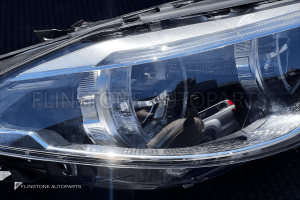 ไฟหน้าขวา BMW F10 Series 5 Adaptive Cruise Control