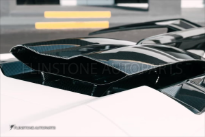 ชุดแต่งรอบคัน Lamborghini Revuelto ทรง 1016 Industries