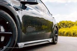 ชุดแต่งรอบคัน Carbon Fiber Tesla Model Y ทรง CMST