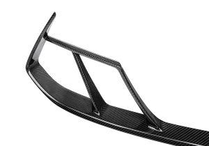 An illustrated guide showing how straightforward the Carbon Fiber Front Vent Trim is to install without requiring professional tuning