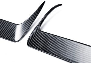 BMW M5 (G90) showcasing Carbon Fiber Rear Canards for a bold and race-inspired rear-end