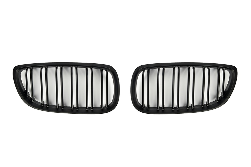 กระจังหน้า BMW E92/E93 เส้นคู่ สีดำด้าน