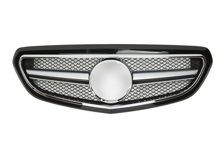 กระจังหน้า W212 Facelift ทรง E63 สำหรับ Executive สีโครเมี่ยมด้าน ขอบดำ