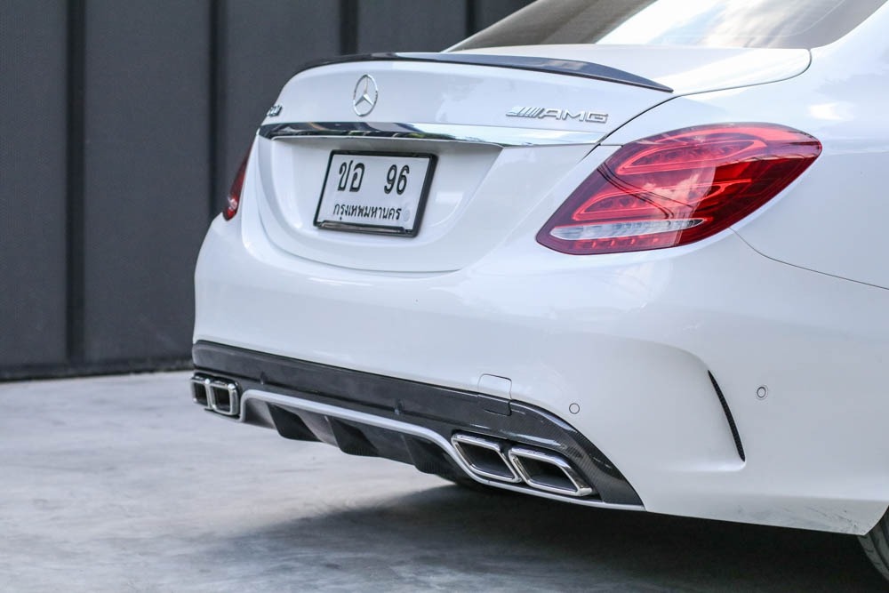 ดิฟฟิวเซอร์ Cabon Fiber W205 ทรง C63 BOCADESIGN คาดเงิน