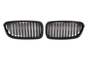 กระจังหน้า BMW F10/F11/F18 เส้นเดี่ยว สีดำเงา