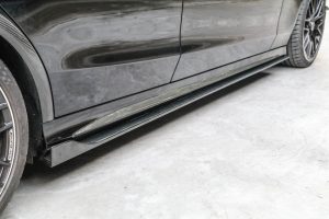 สเกิร์ตข้างตัวต่อ Carbon Fiber W205 ทรง BOCADESIGN Type2