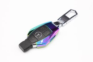 กรอบกุญแจอลูมิเนียม Benz สีไทเทเนียม