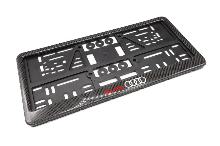 กรอบป้ายทะเบียน Carbon Fiber ลาย Audi สีขาว 1 คู่