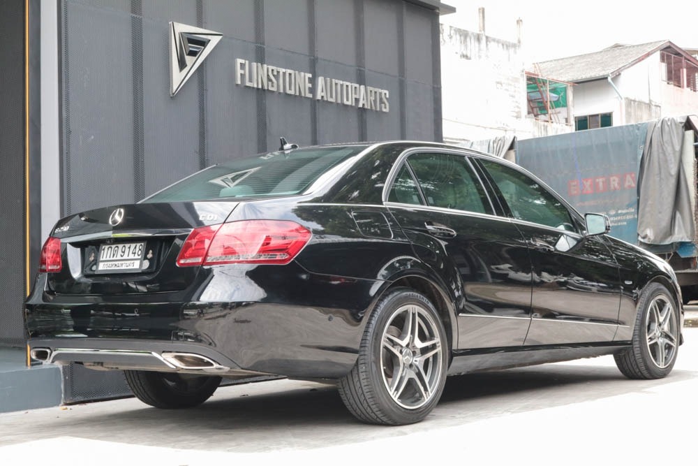 ดิฟฟิวเซอร์ W212 Facelift ทรง Mercedes Sport สำหรับกันชน AV
