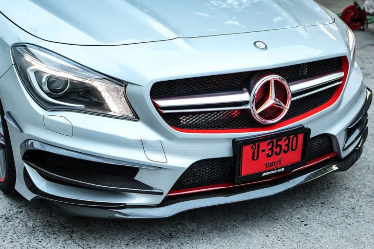 ลิ้นตรงกลาง W117 CLA-Class ทรง CLA45 Edition1 สีแดง