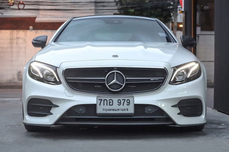 กระจังหน้า Carbon Fiber W213/C238 E-Class ทรง E53 AMG