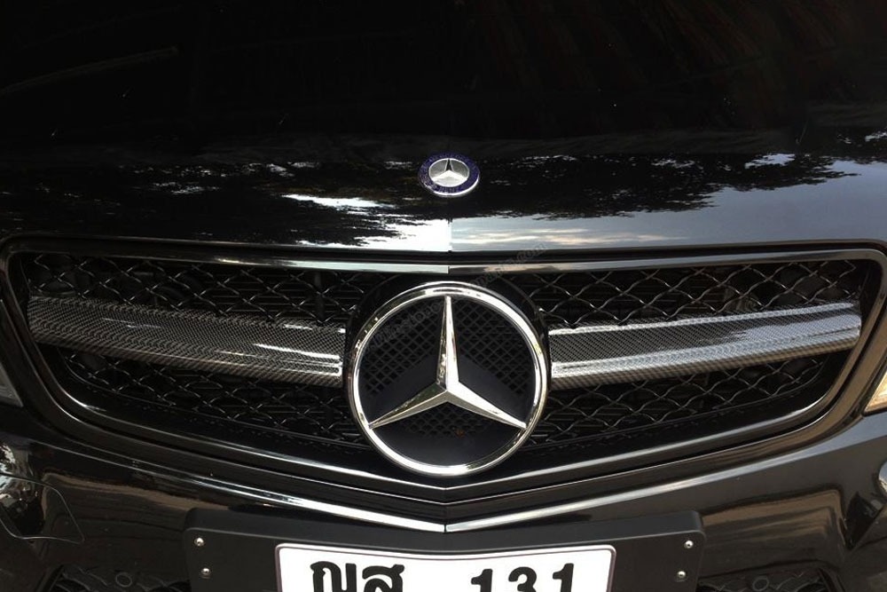 กระจังหน้า Carbon Fiber W204 ทรง C63 AMG Facelift ก้านคาร์บอน