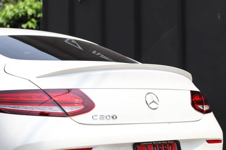 สปอยเลอร์ท้าย  C205 ทรง C63 Coupe AMG สีขาว