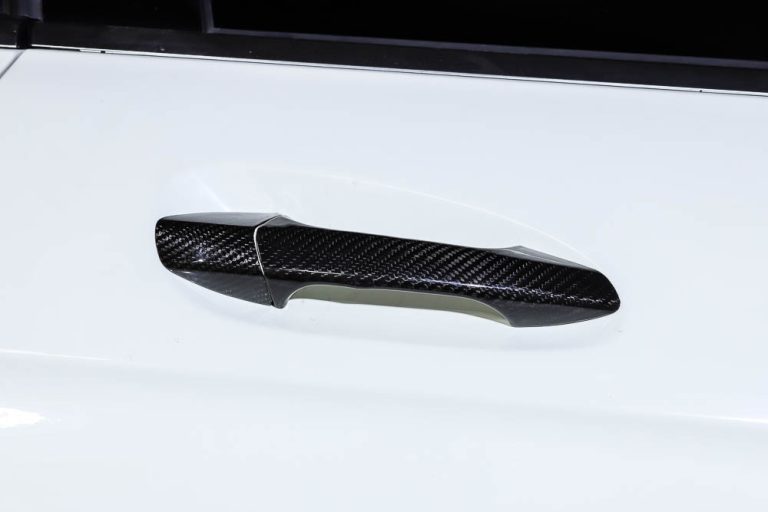 มือจับคาร์บอน Benz W204/W207
