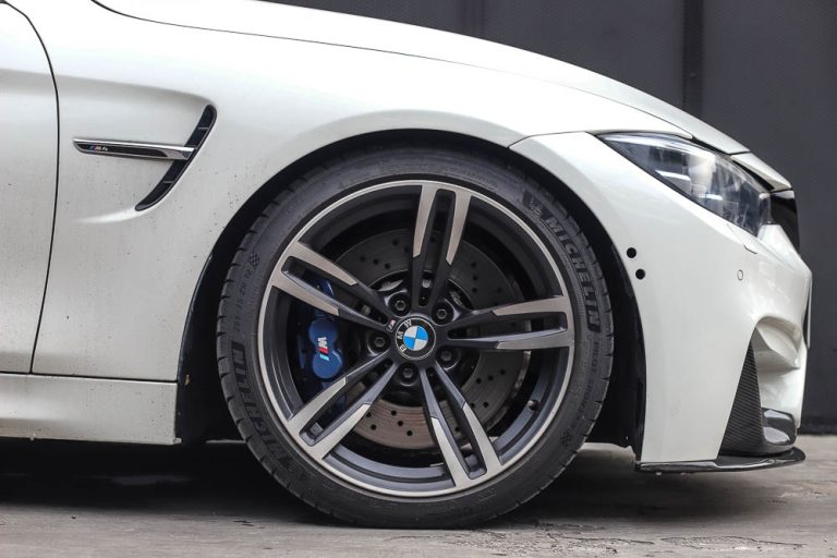 ชุดเบรค BMW M Performance สำหรับ F20/F22/F30/F32/F33/F34 สีน้ำเงิน