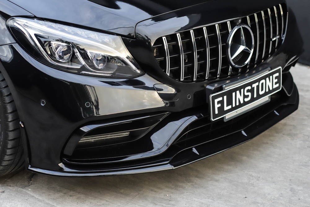 ลิ้นหน้า W205 C63 ทรง AMG Edition1 สีดำ