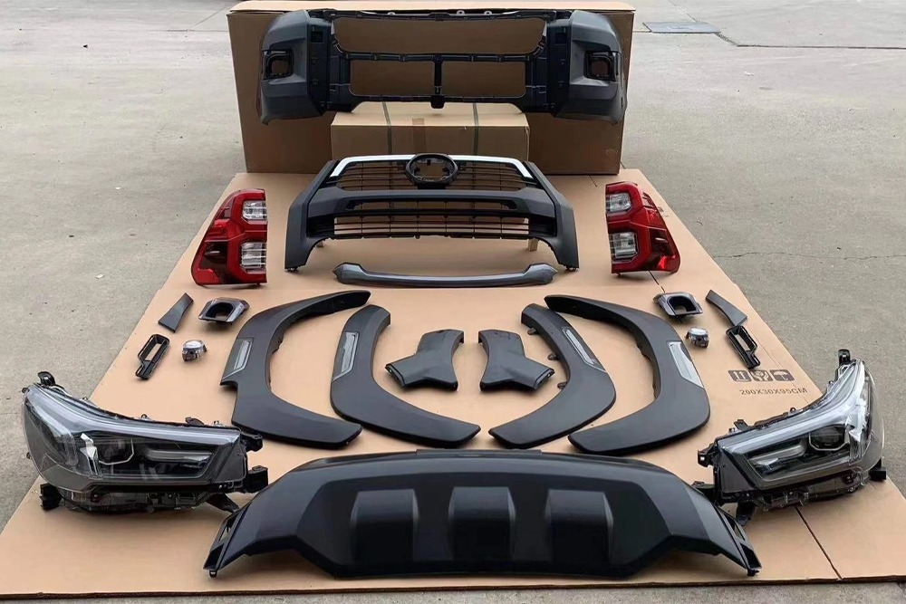 ชุดแต่งรอบคัน TOYOTA REVO ปี 2020