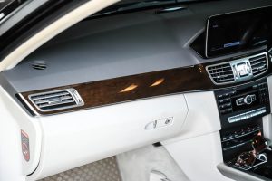 คอนโซลกลาง W212 E-Class ทรงเดิมติดรถ