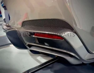 ชุดแต่ง Dry Carbon FERRARI 12CILINDRI ทรง USUS Autoclave