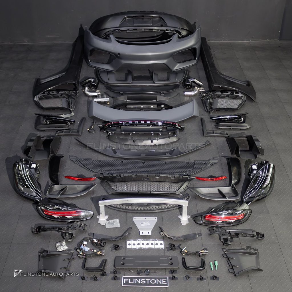 ชุดเปลี่ยนโฉม สำหรับ Porsche 971 Panamera เป็น 976 Panamera