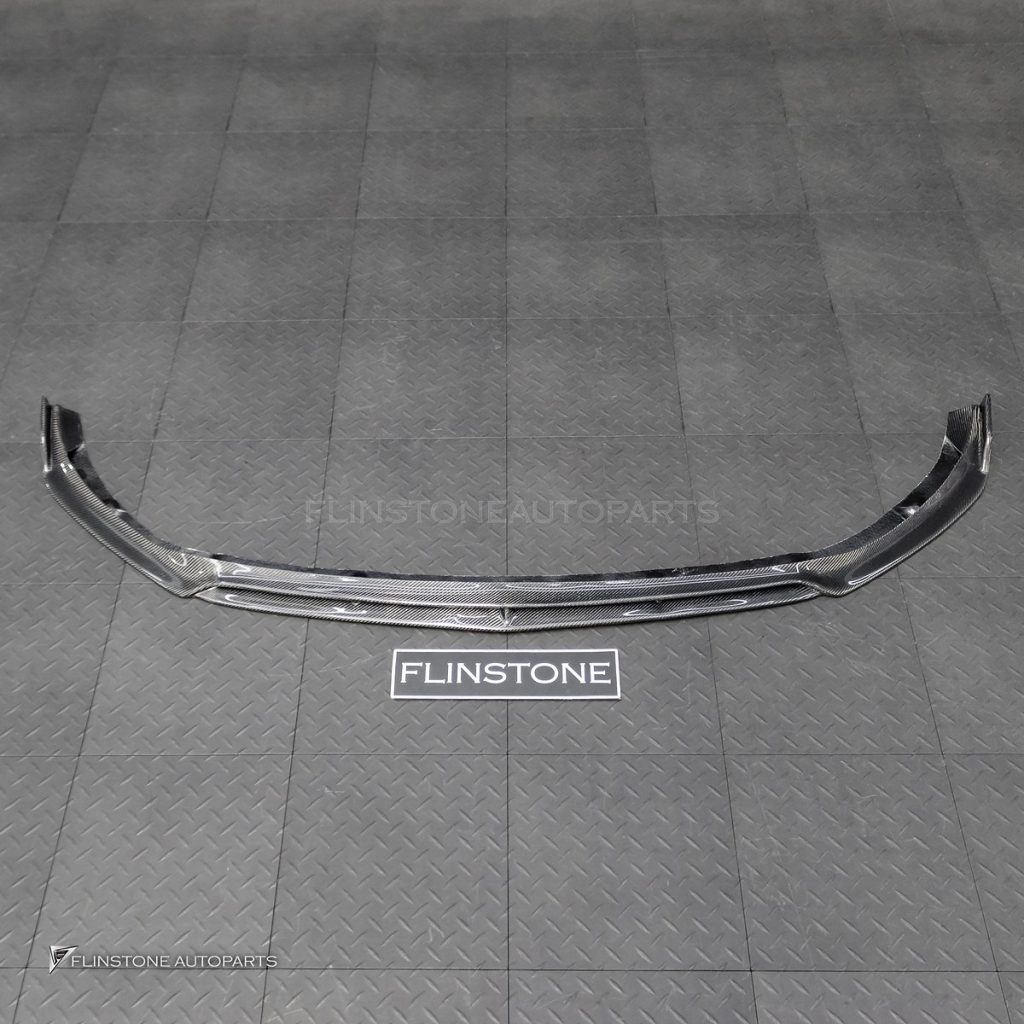 ลิ้นหน้า Carbon Fiber สำหรับ W205 C-Class Facelift ทรง CMST