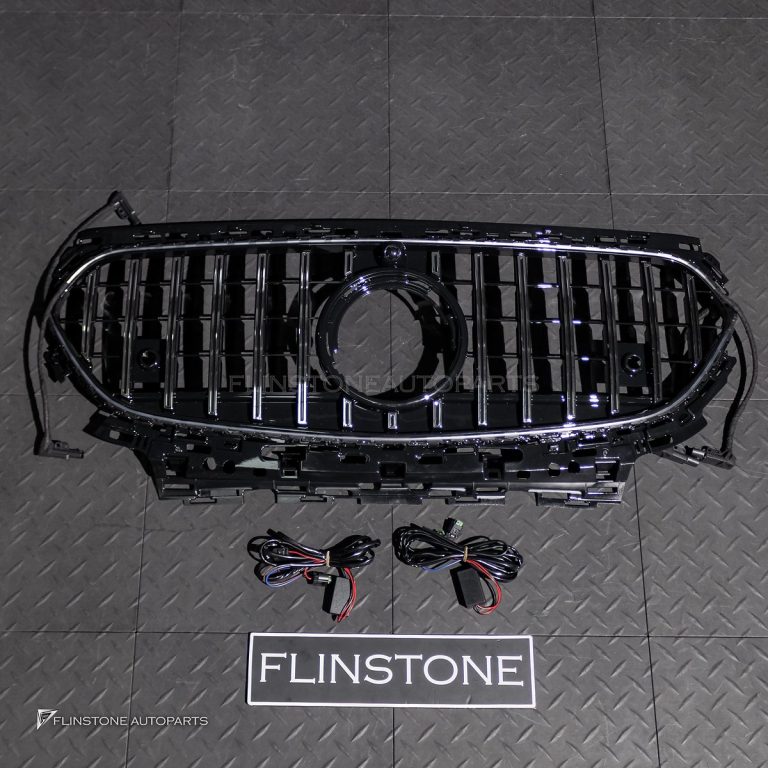 กระจังหน้า LED สำหรับ W214 E-Class ทรง E53 AMG GT สีดำเงา-โครเมี่ยม มีกล้อง