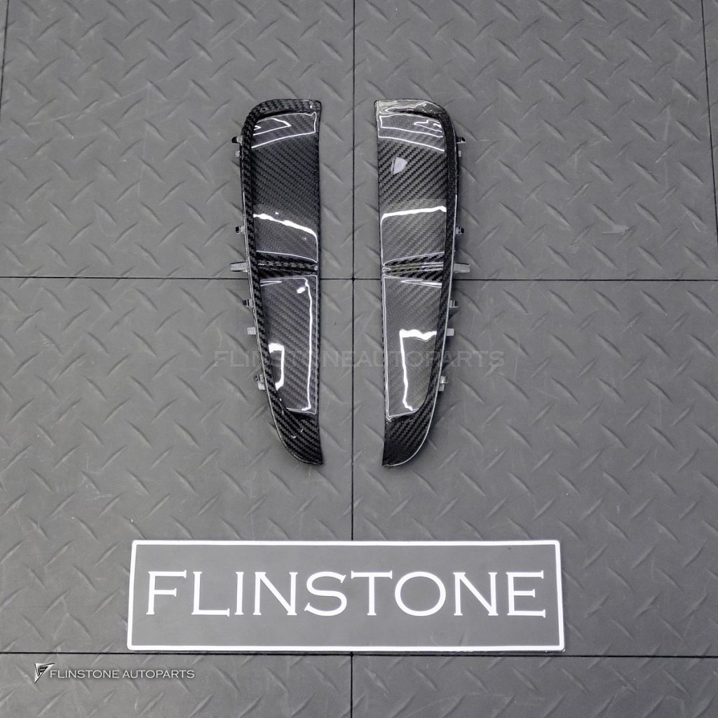 ช่องลมแก้มข้าง Carbon Fiber PORSCHE 971 Panamera ทรง USUS AUTOCLAVE