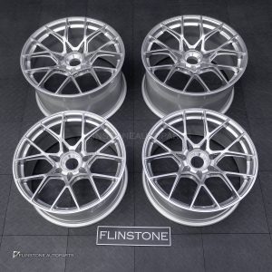 ล้อ Custom forged สำหรับ 992 Carrera ทรง GT3 ขอบ 21-20