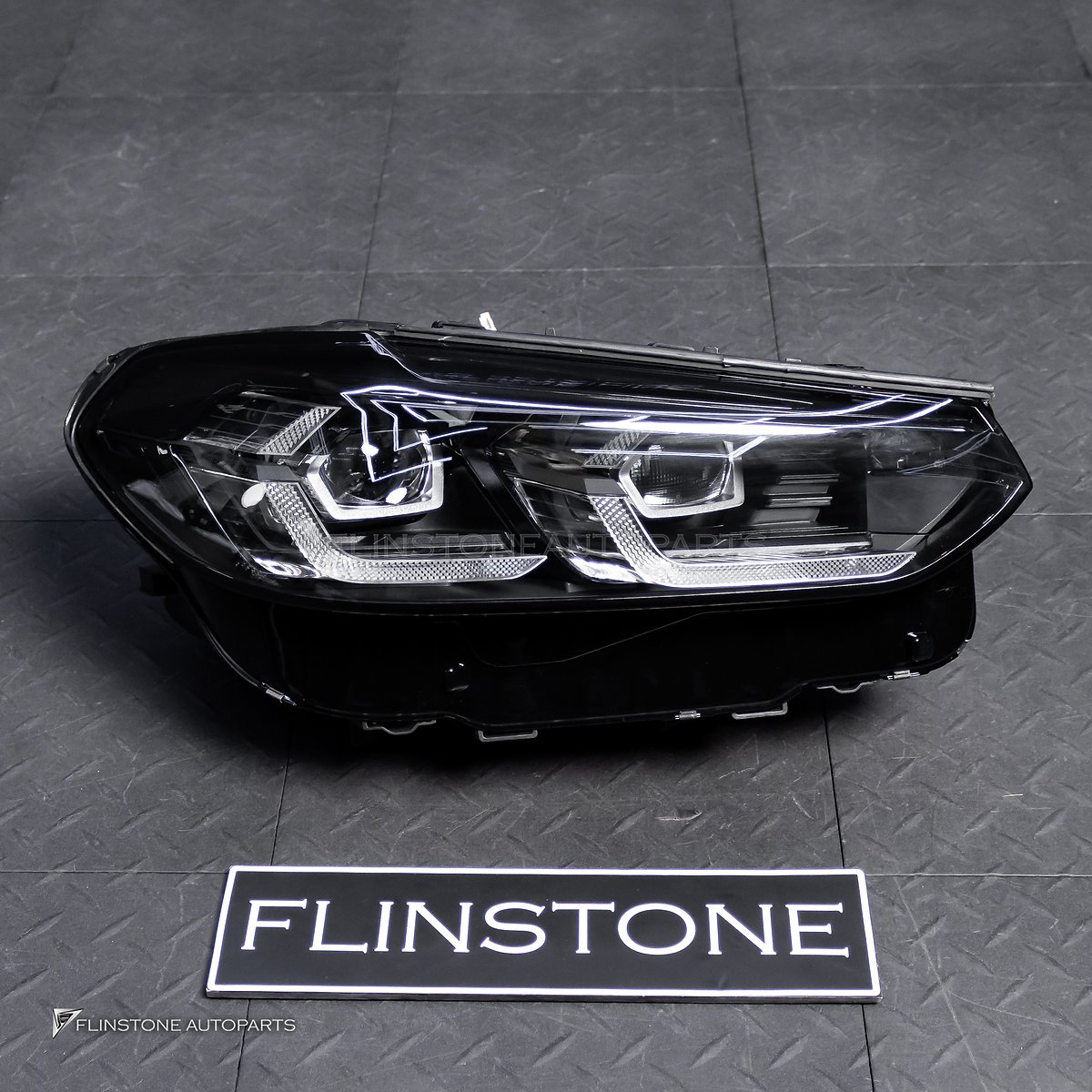 ล้อ Custom forged สำหรับ Land Rover Defender ขอบ 22×9.5 ET42 -4วง