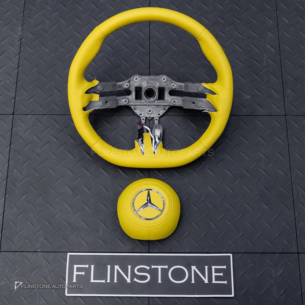 พวงมาลัย พร้อม Airbag สำหรับ W465 G-Class หนังเหลือง ด้ายเหลือง